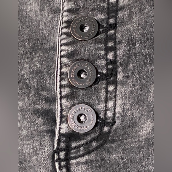 Frankie & Stella - Grey Wash High Rise Jeans - Size 18W - Picture 7 of 13